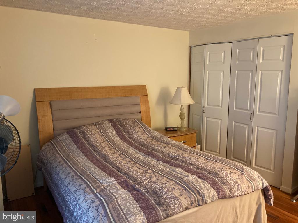 7011 Glen Spring Road Baltimore, MD 21244 - Photo 12 of 14
