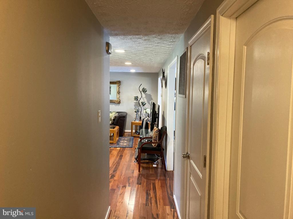 7011 Glen Spring Road Baltimore, MD 21244 - Photo 9 of 14