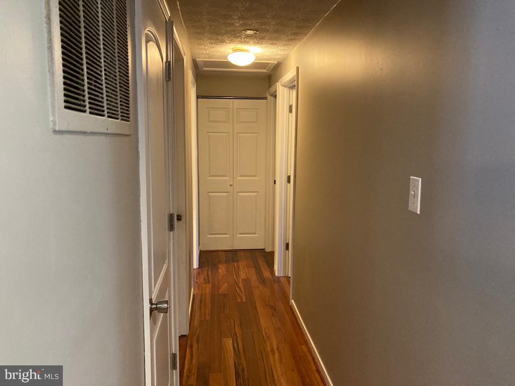 7011 Glen Spring Road Baltimore, MD 21244 - Photo 10 of 14