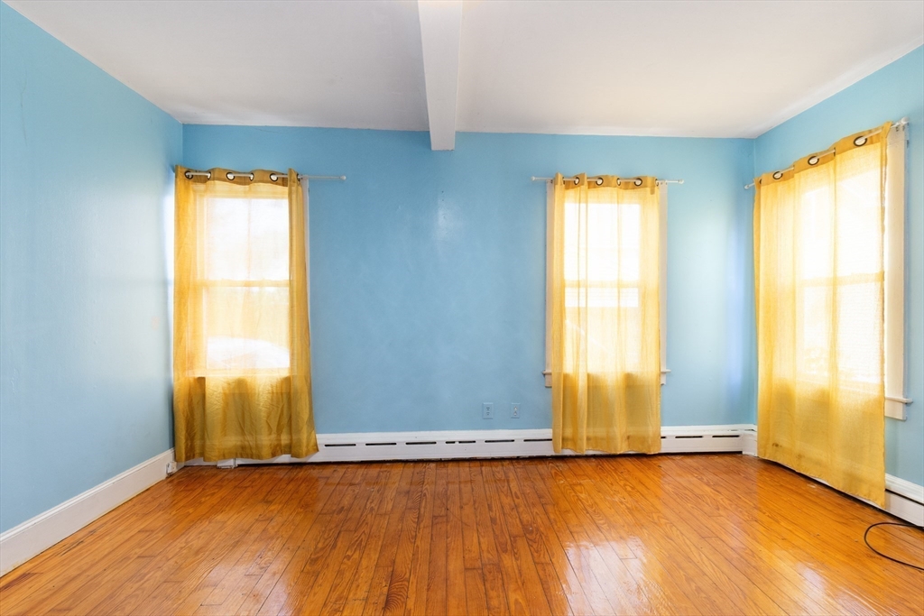10 R Hodges Avenue Taunton, MA 02780 - Photo 8 of 20 Gallery Image 8