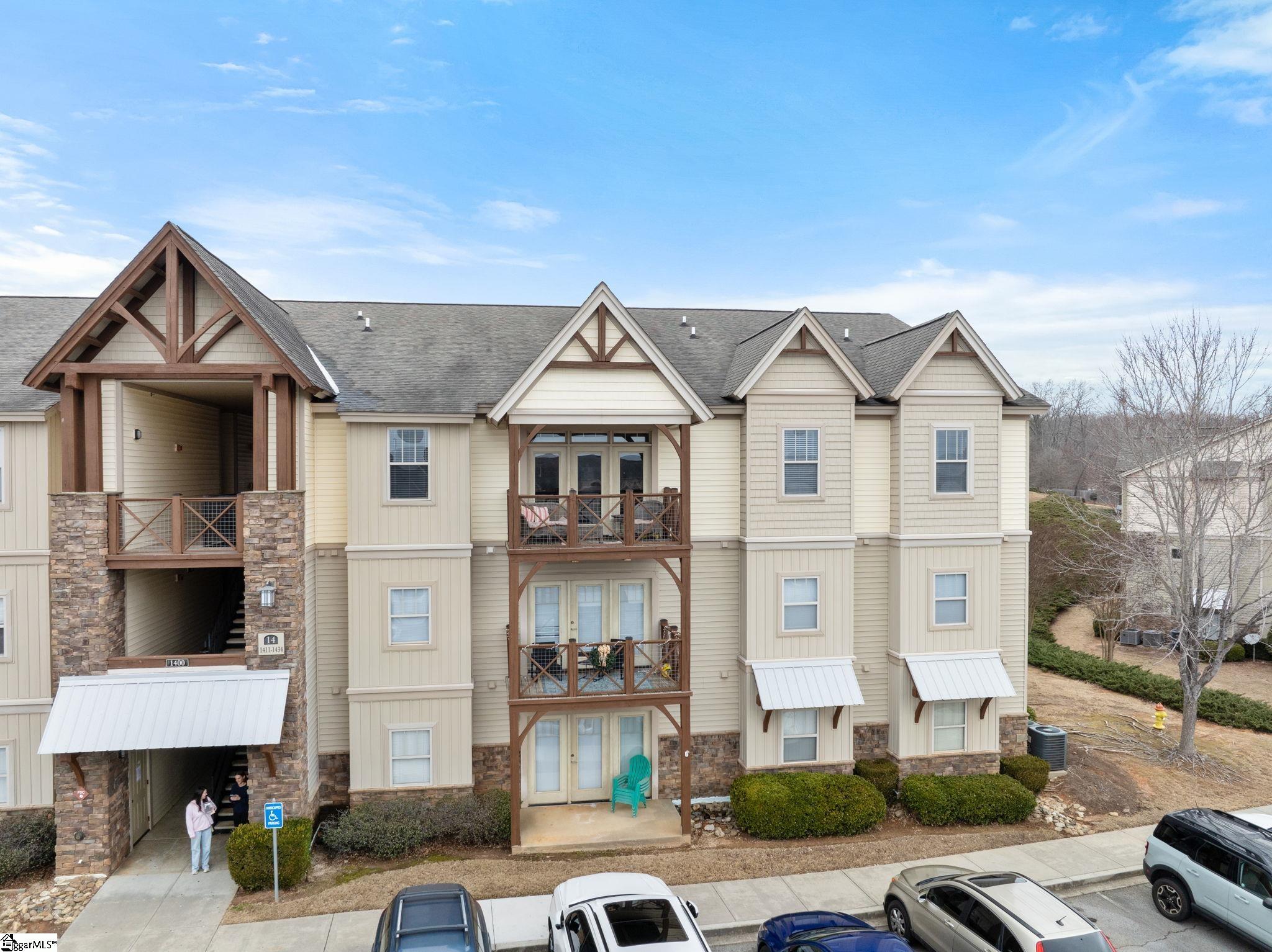 1432 Gadwall Way, Unit 1432 Seneca, SC 29678 - Photo 4 of 35