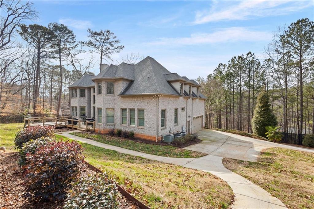 1859 Mountain Shadow Smoke Rise, GA 30087 - Photo 18 of 75