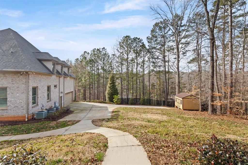 1859 Mountain Shadow Smoke Rise, GA 30087 - Photo 19 of 75