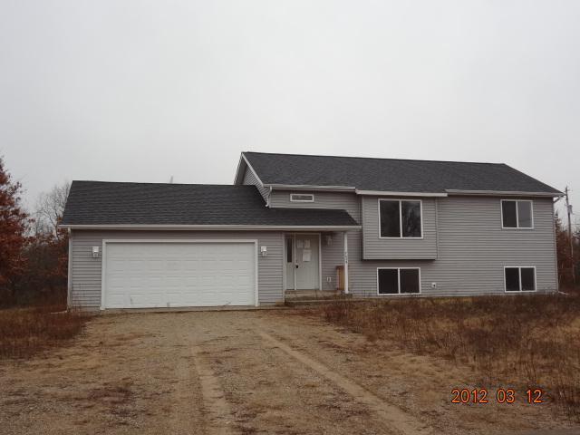 7639 West Briggs Road Stanton, MI 48888 - Photo 1 of 10 Primary Photo