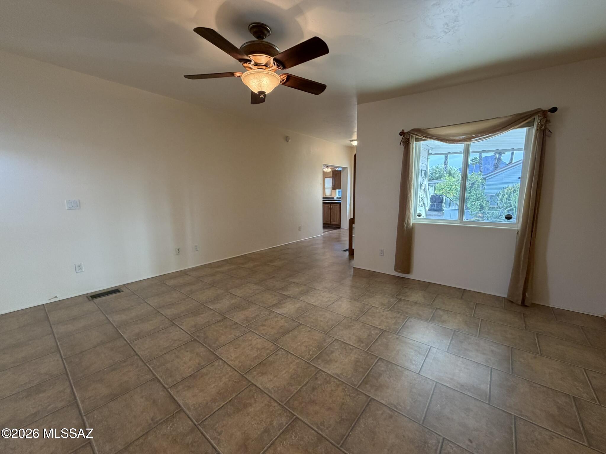 3100 South Kinney Road, Unit 215 Tucson, AZ 85713 - Photo 6 of 28