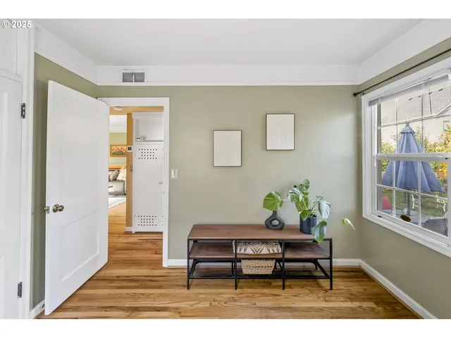 $489,900 | 8413 Northeast Pacific Street, Portland, OR 97220