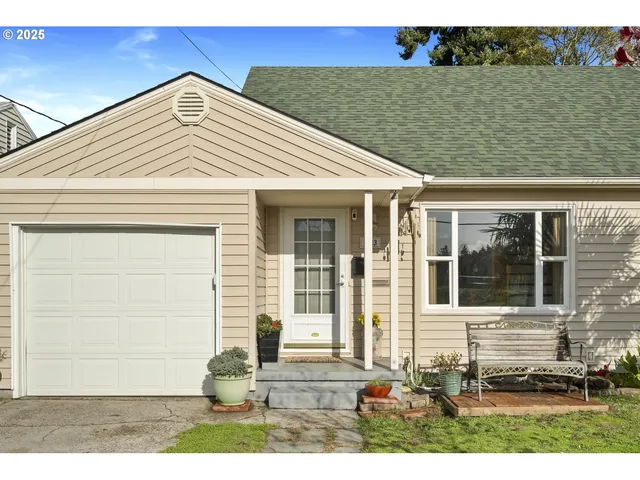 $489,900 | 8413 Northeast Pacific Street, Portland, OR 97220