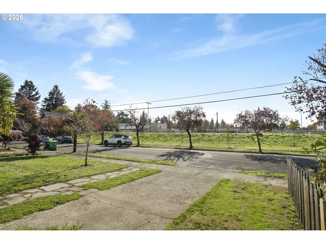 $489,900 | 8413 Northeast Pacific Street, Portland, OR 97220