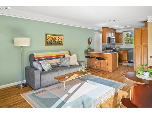 $489,900 | 8413 Northeast Pacific Street, Portland, OR 97220