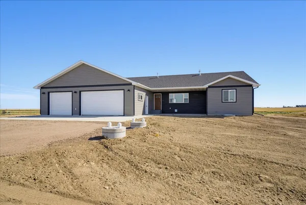 $567,900 | 105 Leo Lane, Great Falls, MT 59404