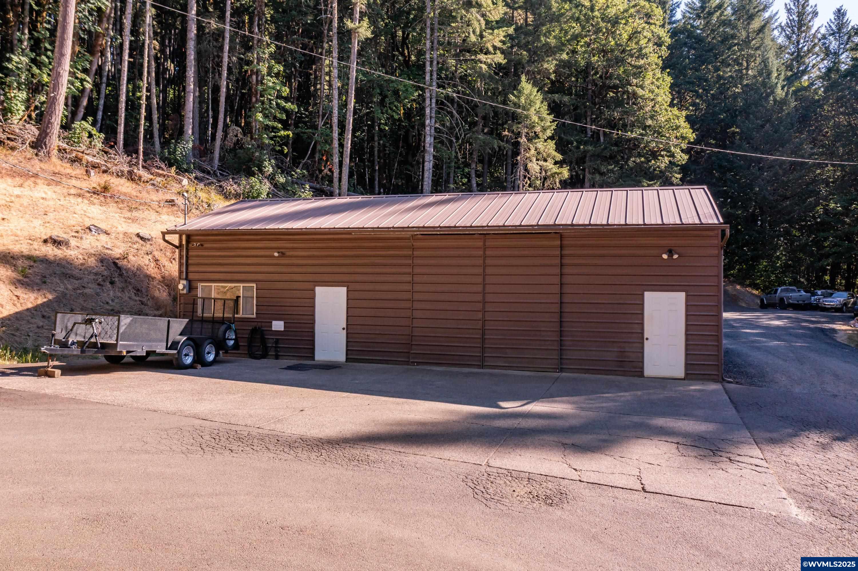 23547 Woods Creek Road Philomath, OR 97370 - Photo 3 of 48