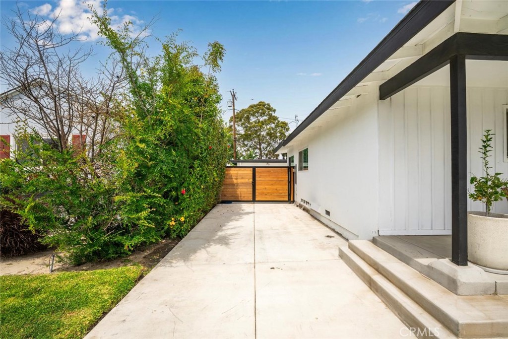 6135 23rd Street Long Beach, CA 90815 - Photo 47 of 61
