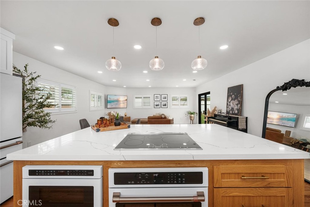 6135 23rd Street Long Beach, CA 90815 - Photo 9 of 61