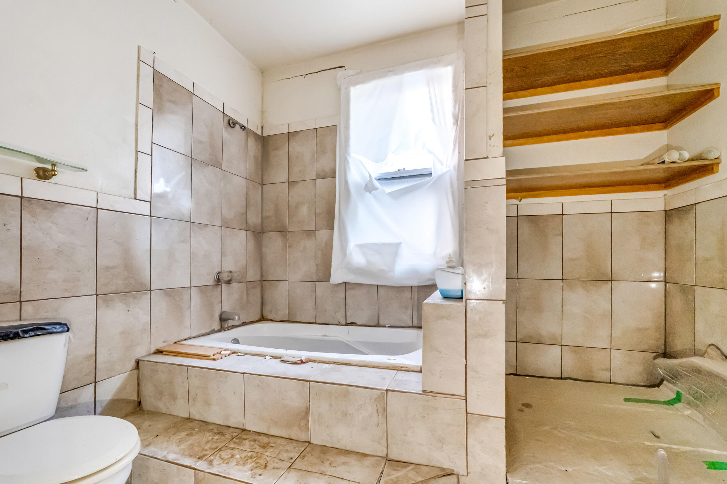 606 North 29th Street, Unit 606A Milwaukee, WI 53208 - Photo 19 of 27 606 N 29th St, 606A