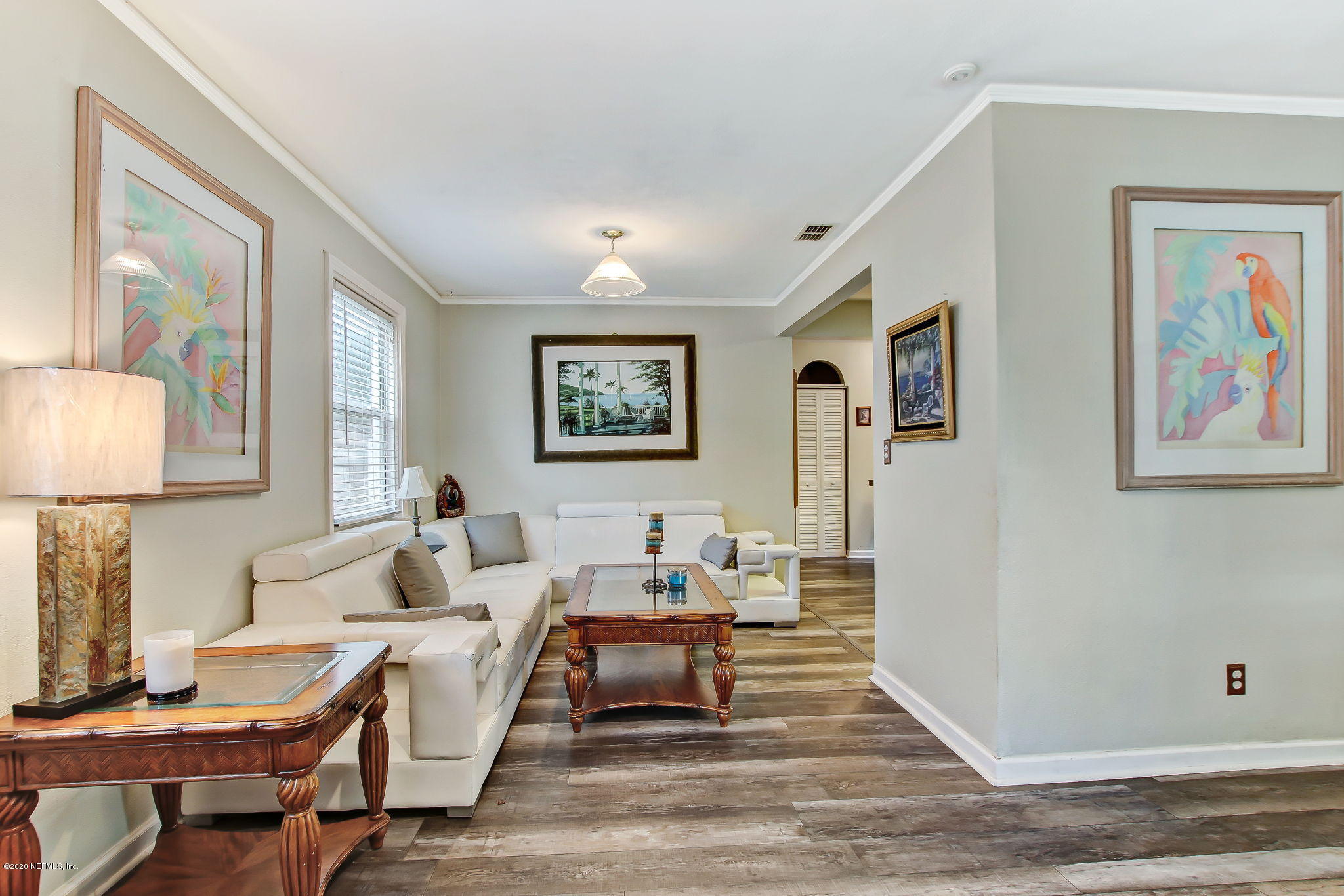 4637 Cambridge Road Jacksonville, FL 32210 - Photo 12 of 49 Living room