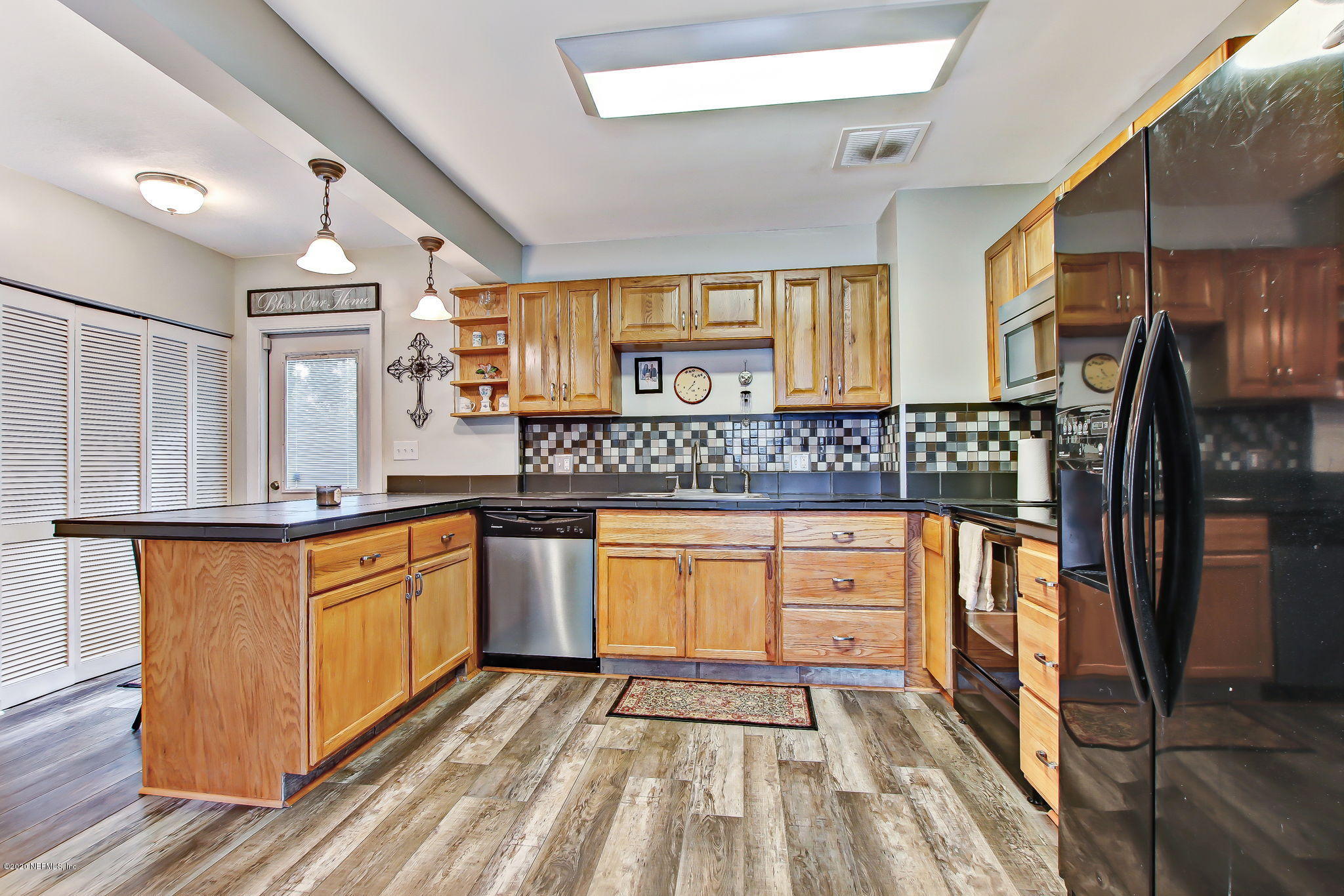 4637 Cambridge Road Jacksonville, FL 32210 - Photo 18 of 49 Updated kitchen