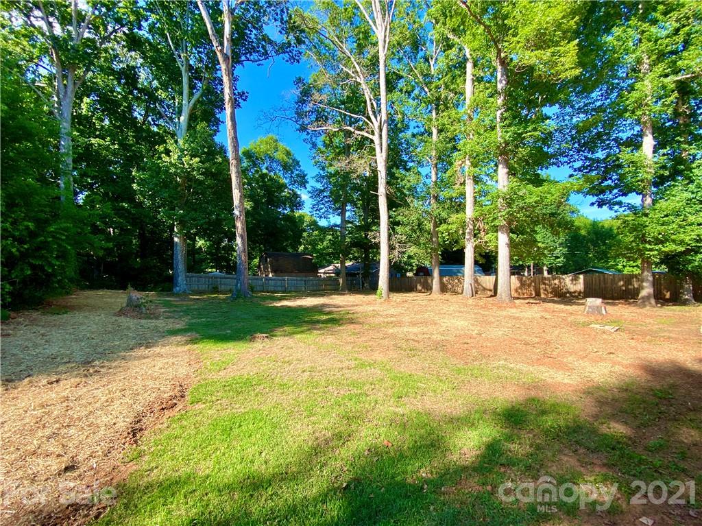227 Deadmon Road Mocksville, NC 27028 - Photo 14 of 37 Gallery Image 14