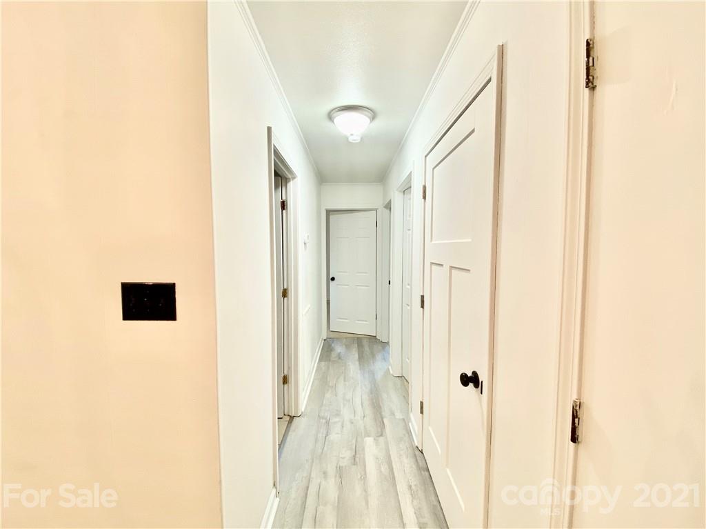 227 Deadmon Road Mocksville, NC 27028 - Photo 22 of 37 Gallery Image 22