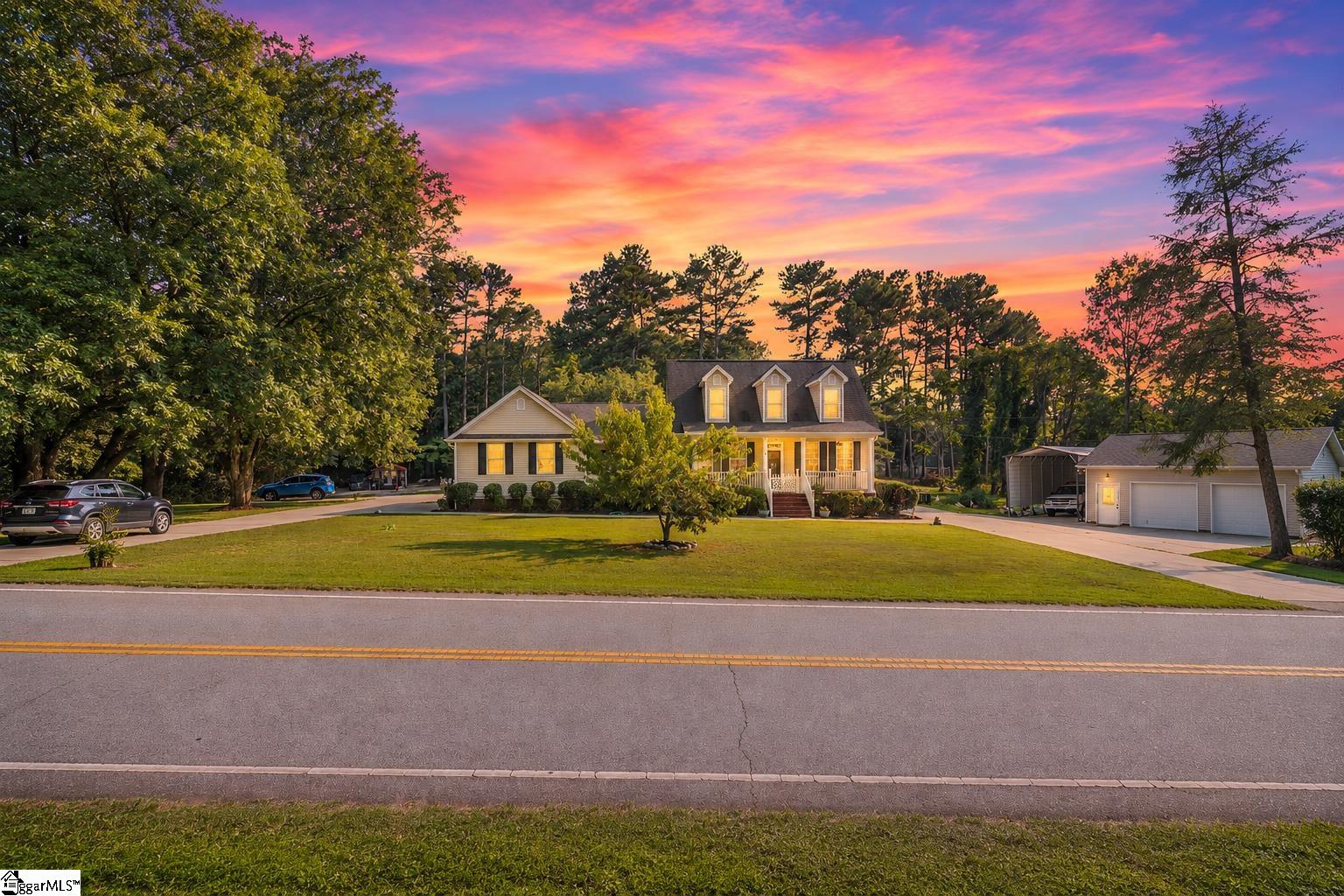 235 Gum Springs Road Taylors, SC 29687 - Photo 2 of 40