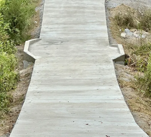 a view of the patio of the house