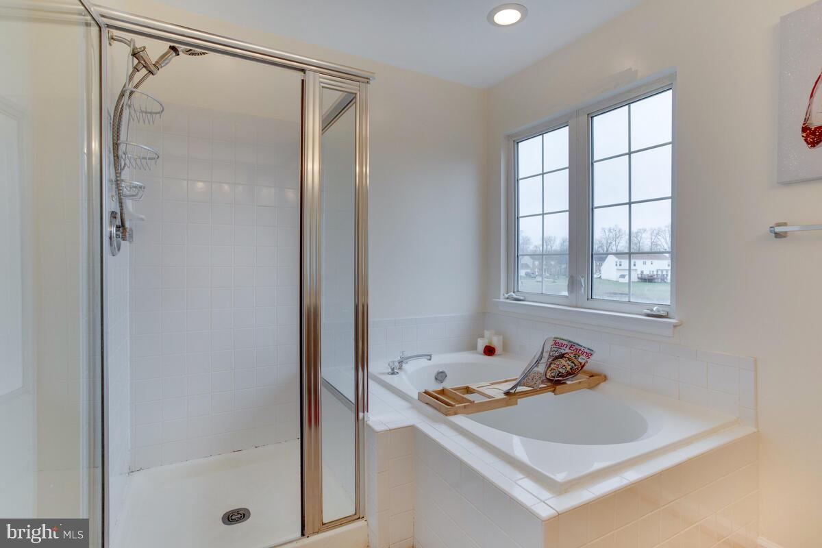 1506 Shellford Lane Accokeek, MD 20607 - Photo 20 of 47 Owners private bathroom.