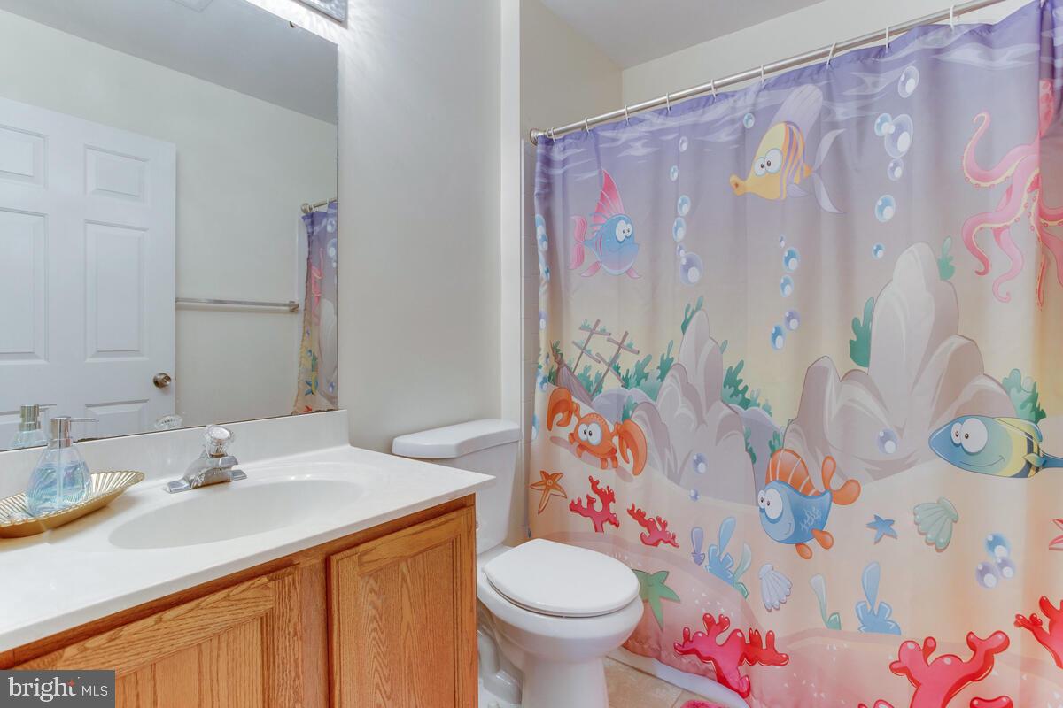 1506 Shellford Lane Accokeek, MD 20607 - Photo 31 of 47 2nd full bathroom.