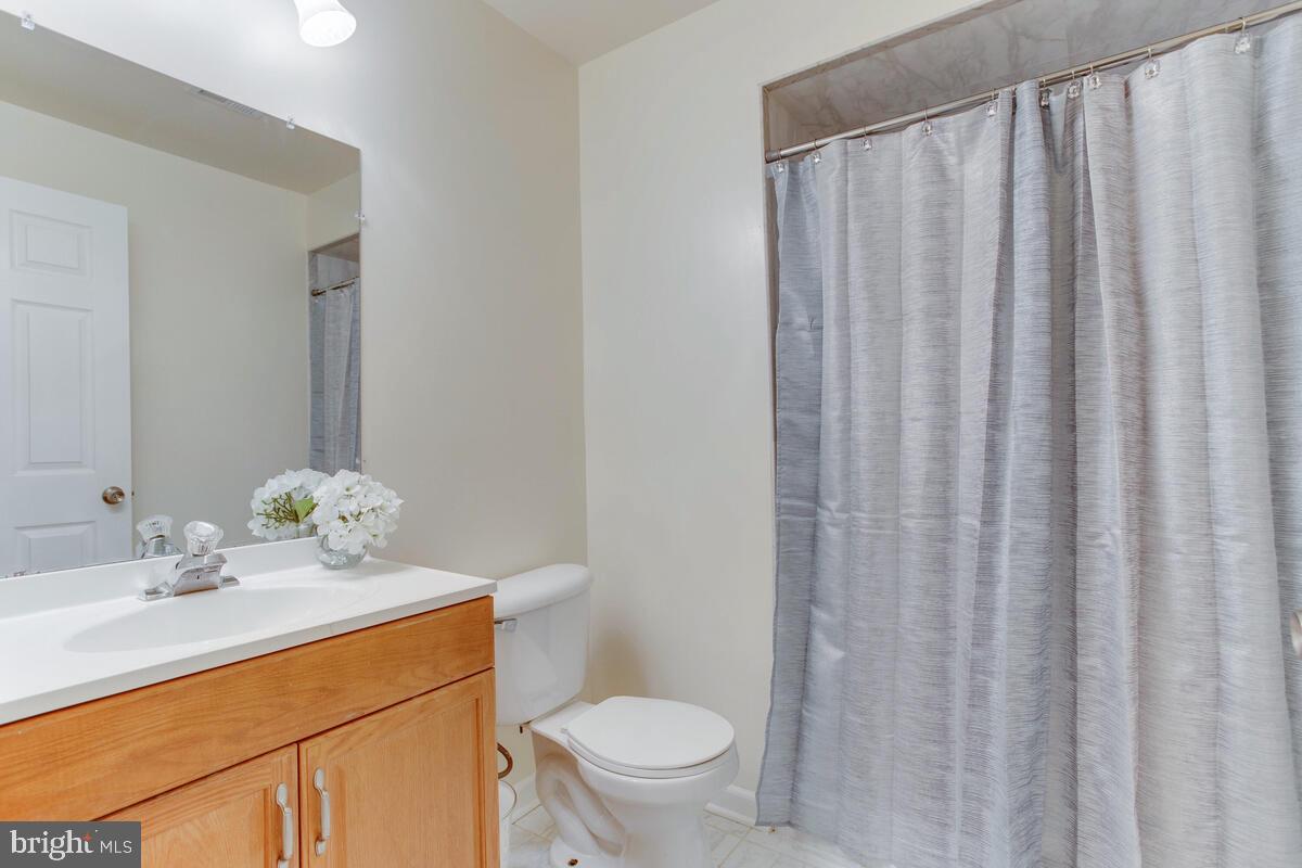 1506 Shellford Lane Accokeek, MD 20607 - Photo 33 of 47 3rd full bathroom.