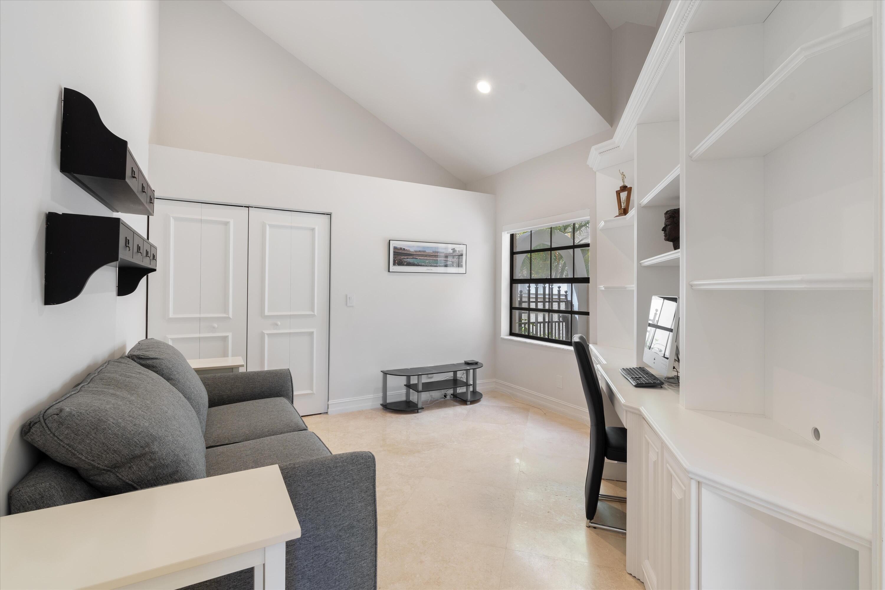 17358 Vía Capri East Boca Raton, FL 33496 - Photo 12 of 20 Den/3rd Bedroom