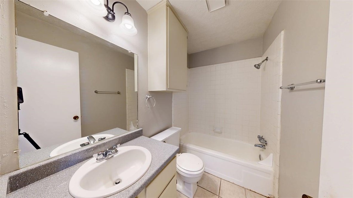 704 Vassar Court, Unit A College Station, TX 77840 - Photo 13 of 24