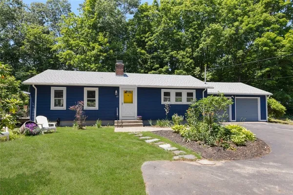$525,000 | 45 Gardiner Avenue, North Kingstown, RI 02852
