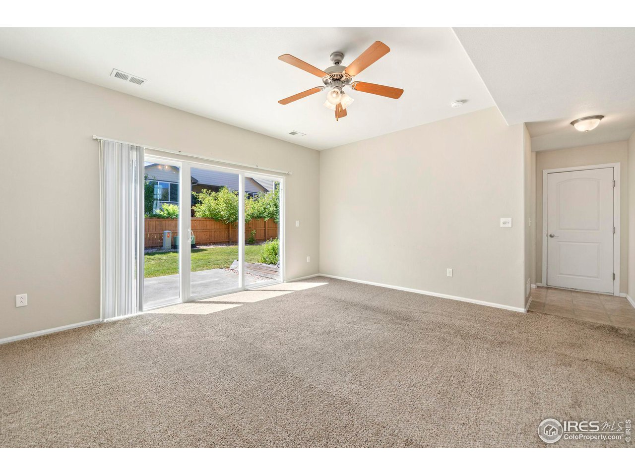 433 Stoney Brook Road Fort Collins, CO 80525 - Photo 8 of 26 living room