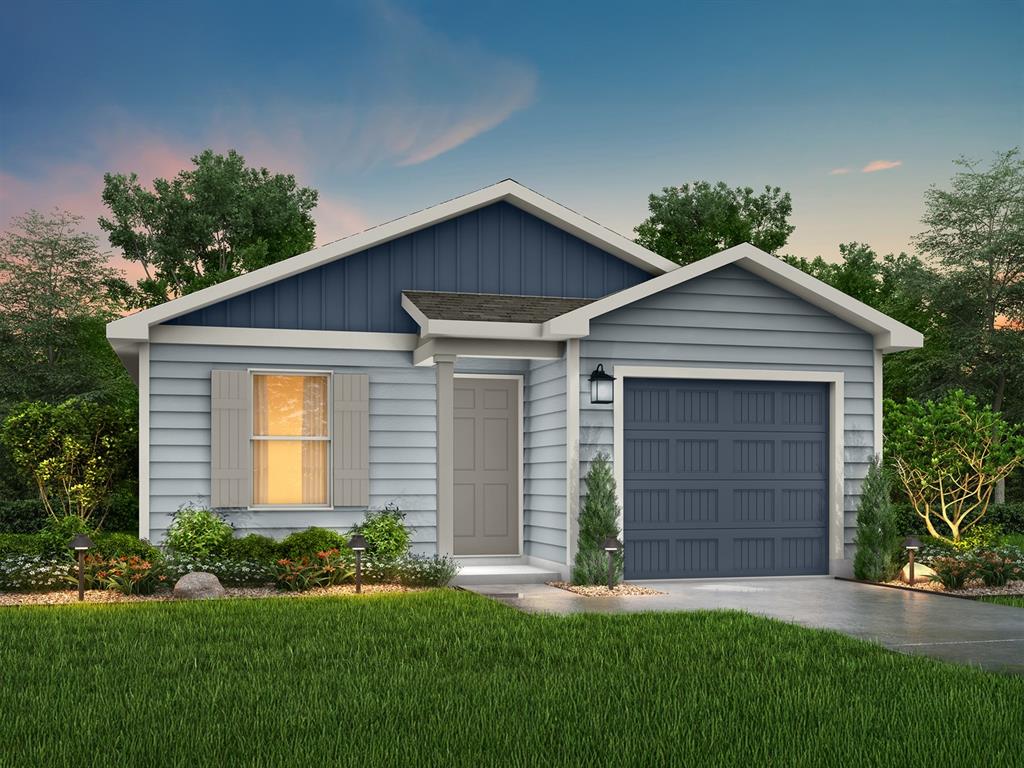 533 Don Lane Itasca, TX 76055 - Photo 1 of 5 a front view of a house with a yard and garage
