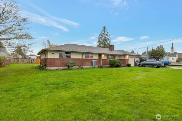 $1,200,000 | 6216 20th Street East, Fife, WA 98424
