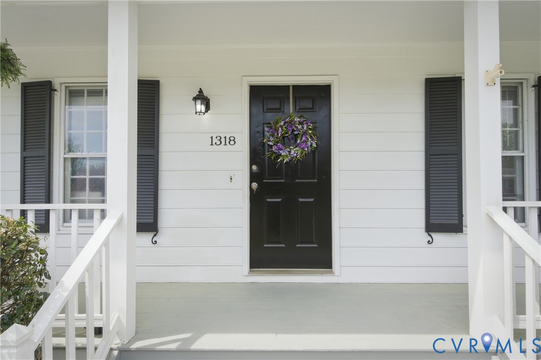 1318 Robindale Road North Chesterfield, VA 23235 - Photo 4 of 39