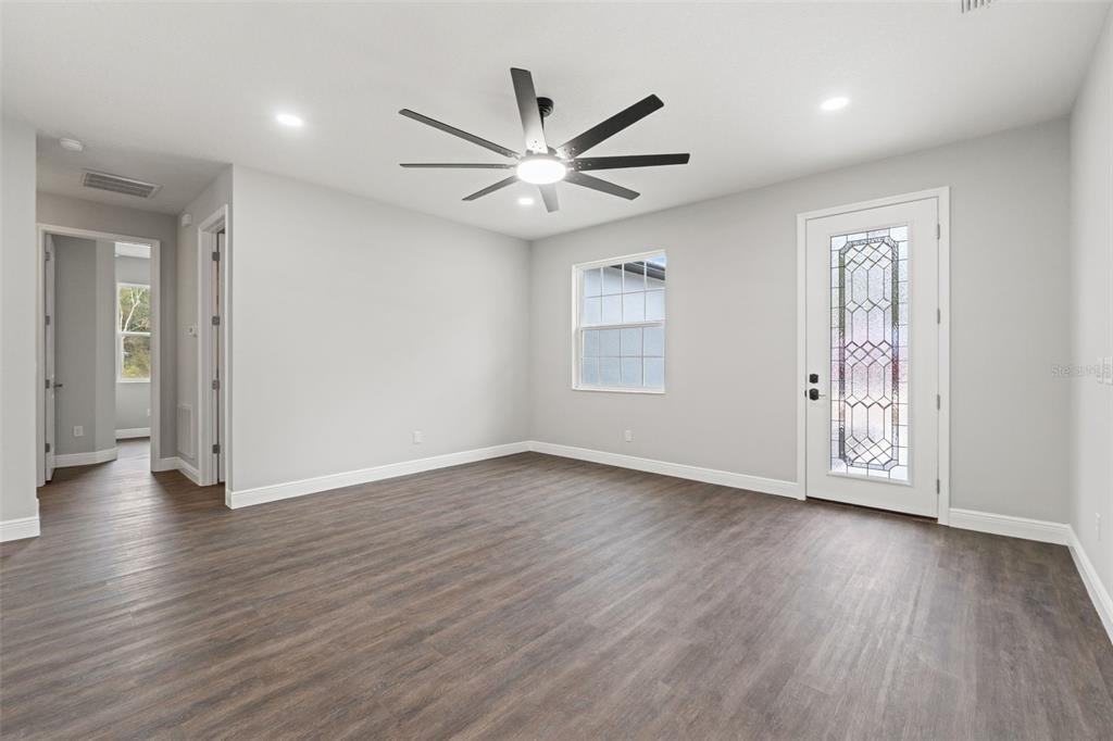 9023 Glenarm Way Weeki Wachee, FL 34613 - Photo 14 of 52