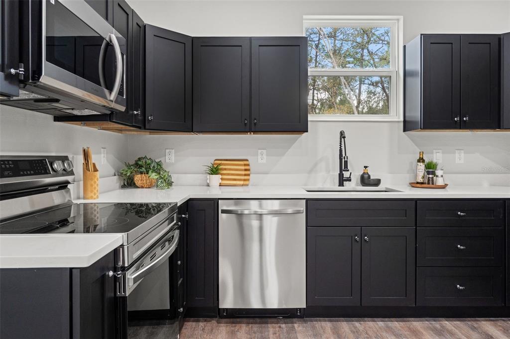 9023 Glenarm Way Weeki Wachee, FL 34613 - Photo 21 of 52