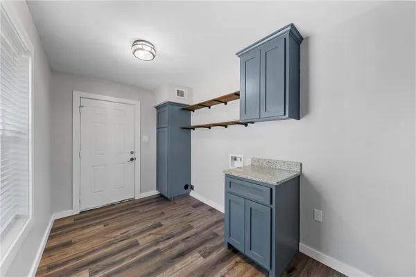 $475,000 | 300 Baker Lane, Robinson, TX 76706