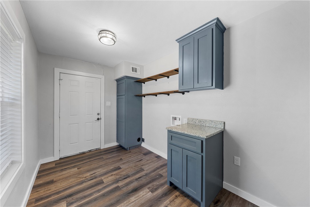 300 Baker Lane Robinson, TX 76706 - Photo 14 of 34