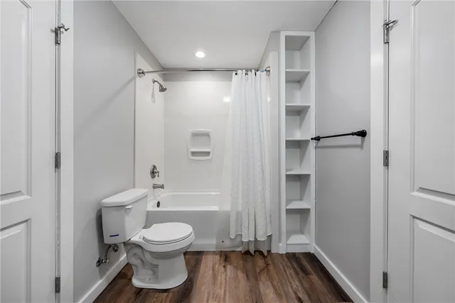 $475,000 | 300 Baker Lane, Robinson, TX 76706