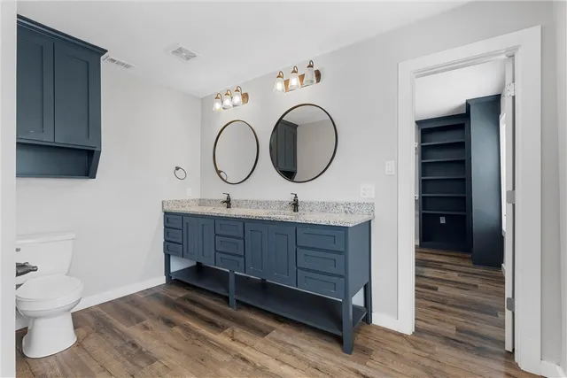 $475,000 | 300 Baker Lane, Robinson, TX 76706