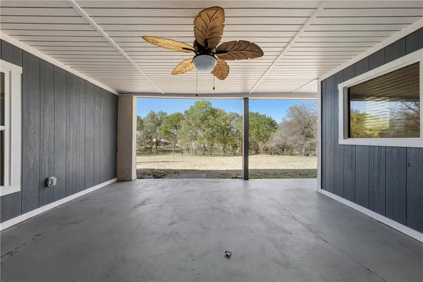 $475,000 | 300 Baker Lane, Robinson, TX 76706