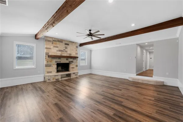 $475,000 | 300 Baker Lane, Robinson, TX 76706