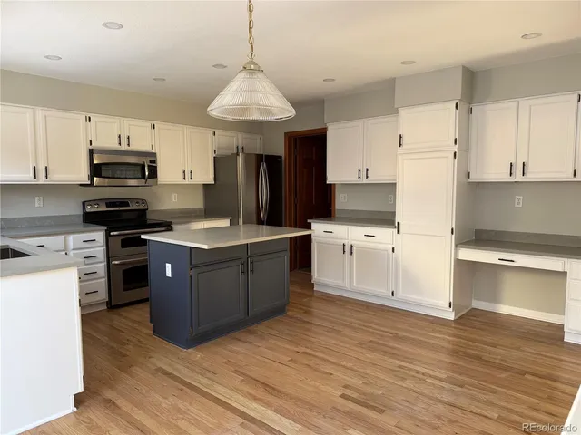 $709,888 | 5863 South Danube Street, Aurora, CO 80015