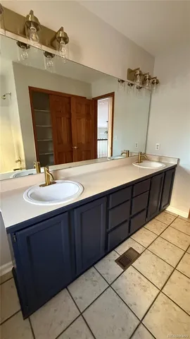 $709,888 | 5863 South Danube Street, Aurora, CO 80015