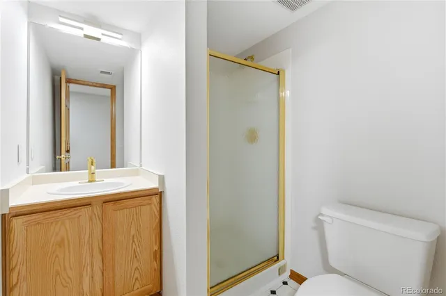 $709,888 | 5863 South Danube Street, Aurora, CO 80015