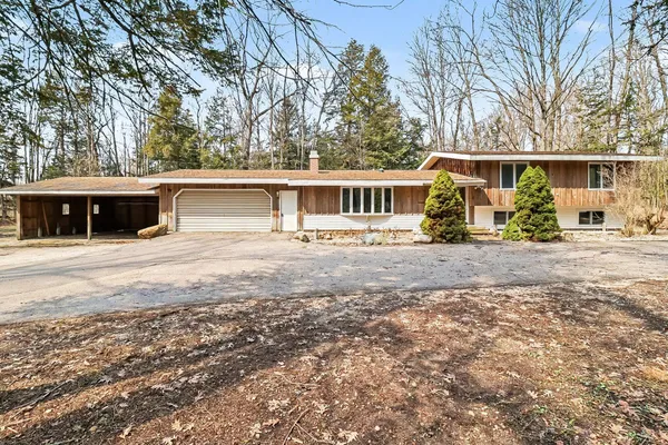 $350,000 | 1878 East Parkdale Avenue, Manistee, MI 49660