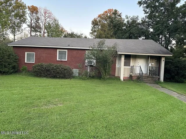 $99,000 | 200 Cedar Street, Vidalia, LA 71373