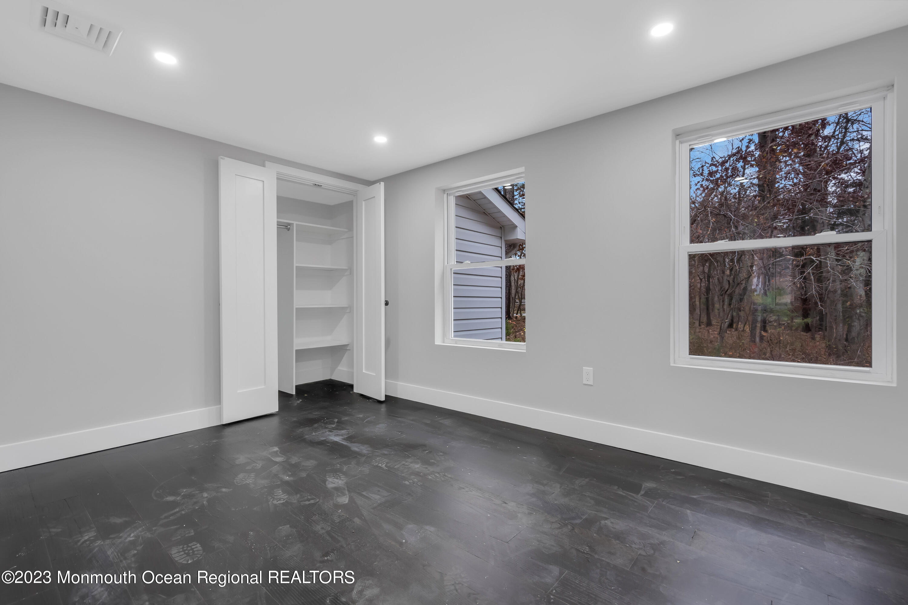 1420 Toms River Road Jackson, NJ 08527 - Photo 28 of 43 an empty room with windows