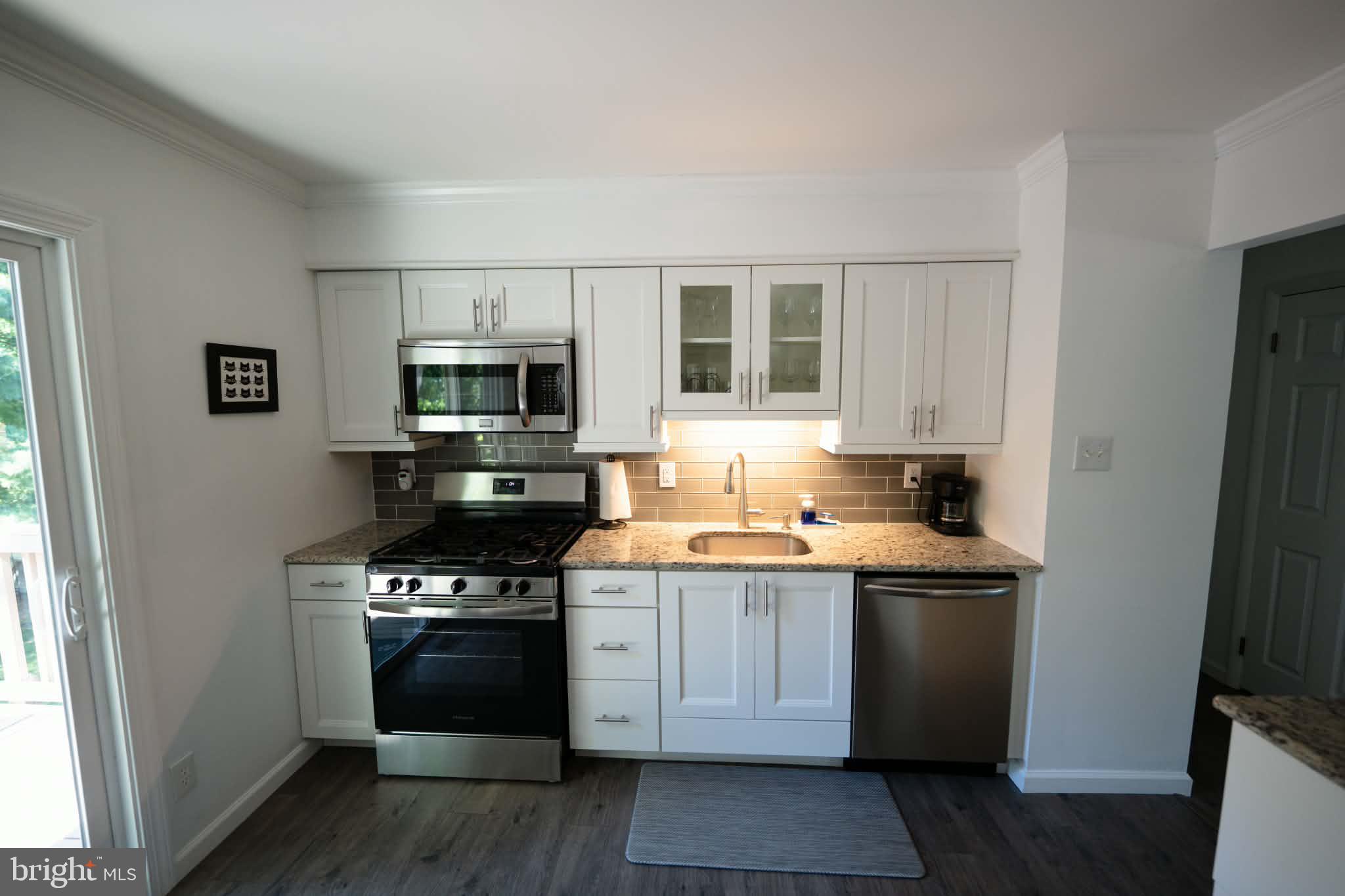 809 Anthony Road Atco, NJ 08004 - Photo 21 of 38 Newer cabinets