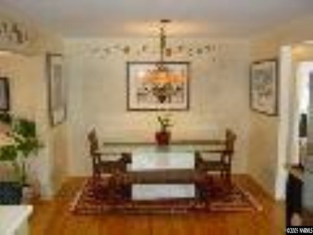 805 Thelma Place Reno, NV 89509 - Photo 3 of 5 Photo 3